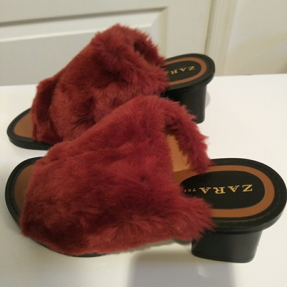 New! Zara Faux Fur Mules - Picture 4 of 7